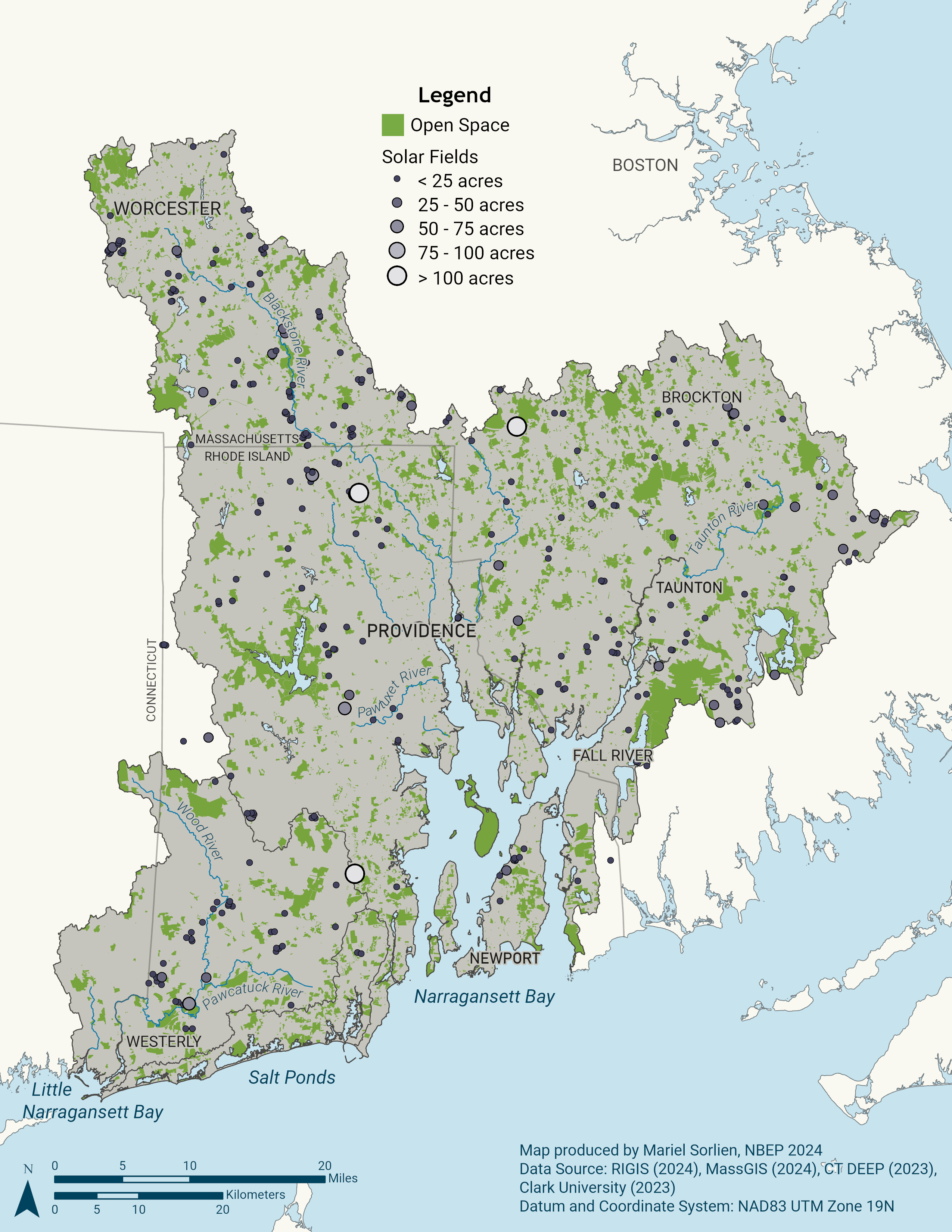 Map of protected open space and solar arrays in the Narragnasett Bay region. Most of the solar arrays are less than 25 acres, but three of the solar arrays are larger than 100 acres.